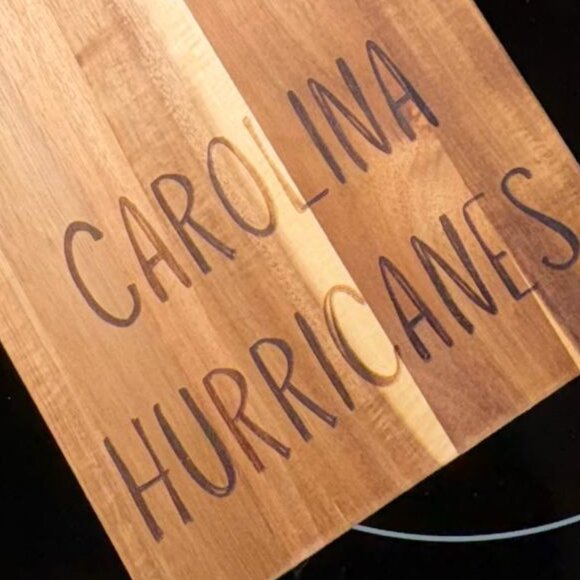 Carolina Hurricanes Wooden Serving Board NHL Fan Gear Paddle Charcuterie Tray 19 - Picture 4 of 4